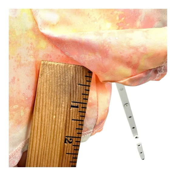 Xersion | 2X 20 1/2 Quick Dri Pastel Tie Dye Women’s Athletic Shorts - Picture 9 of 14